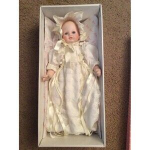 AFTER CHRISTMAS SALE! Effanbee Doll Beth - Limited Edition -  NB